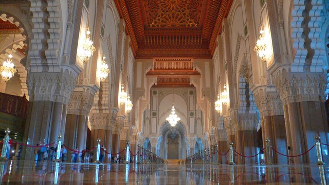 Excursion Au Depart De Fès Vers Casablanca