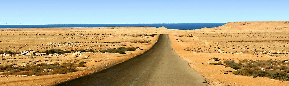 La route côtière magnifique entre Laâyoune et Dakhla