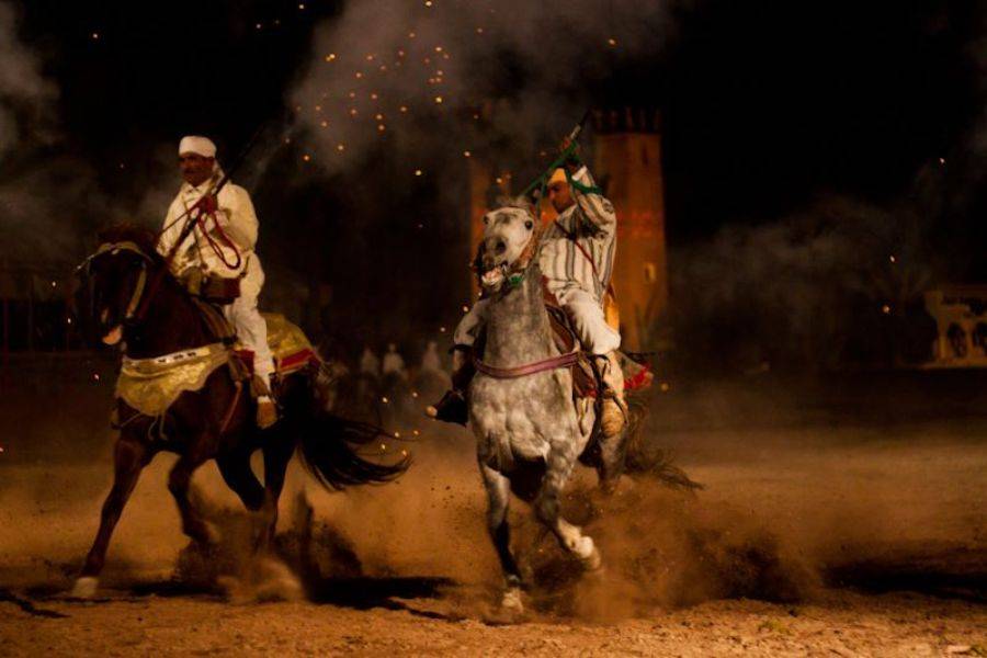 Dîner, Dance Orientale et Spectacle de Fantasia à Marrakech
