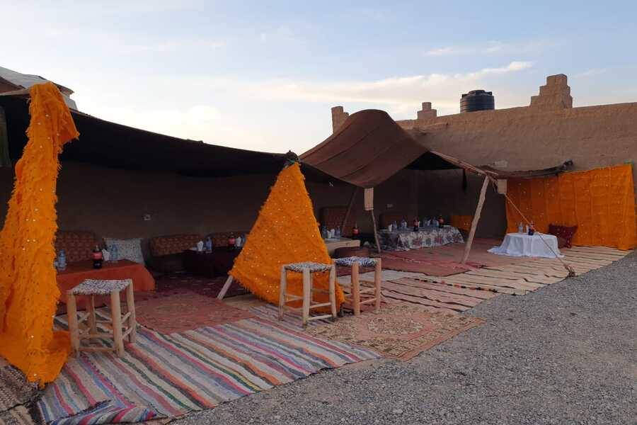 Promenade à dos de chameau dans le désert d'Agafay et dîner au Chouf L'Or à Marrakech