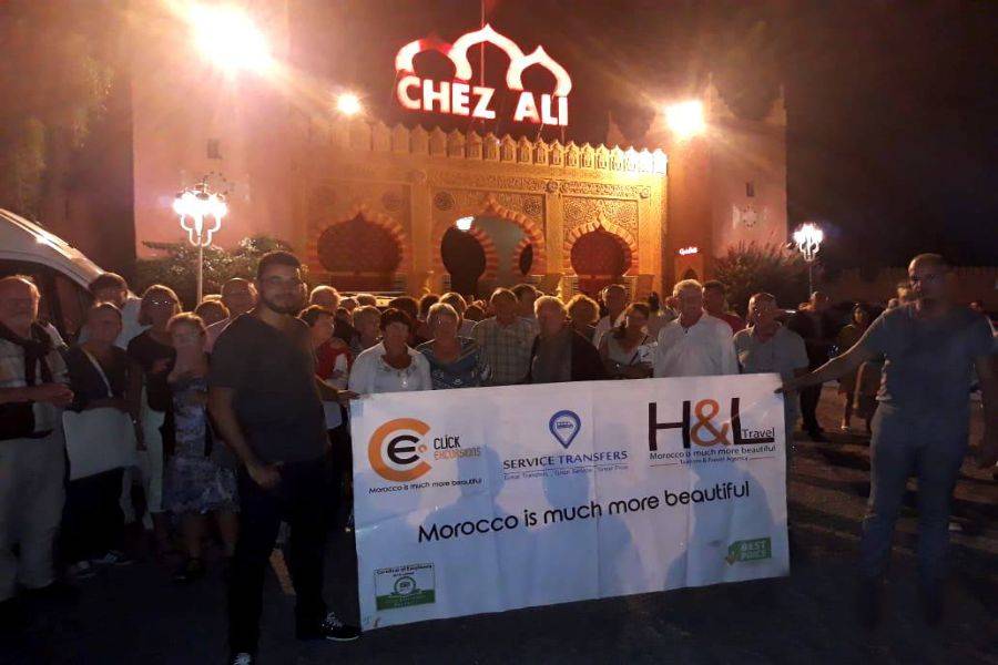 Dîner, Dance Orientale et Spectacle de Fantasia à Marrakech