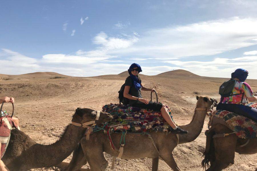Expérience de Coucher de soleil à dos de Chameau dans le Desert d'Agafay