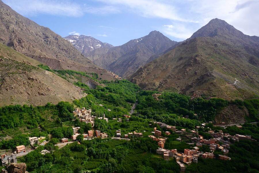 Haut Atlas Imlil avec balade à dos de chameau et dîner dans le désert d'Agafay