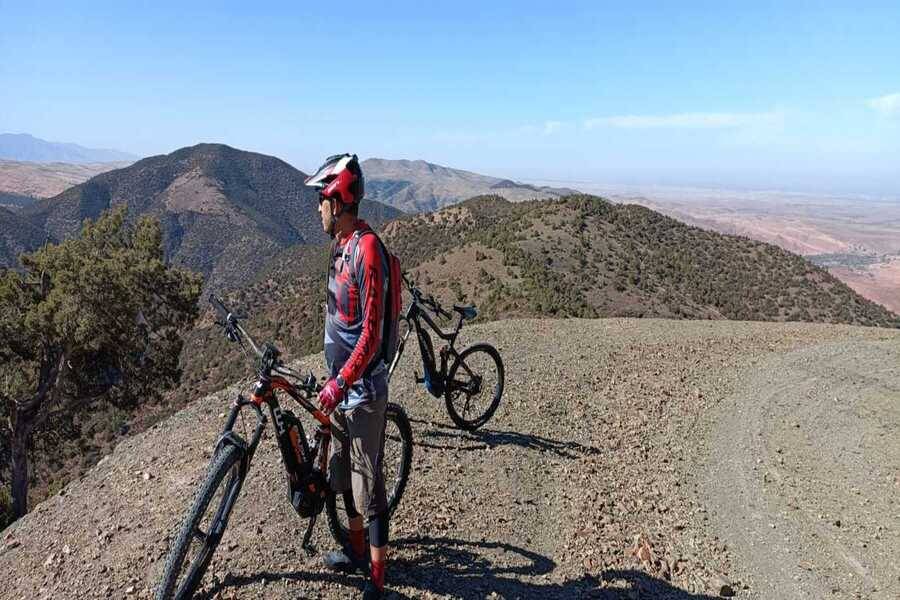 Visite à vélo de la montagne de l'Atlas et du village berbère de Marrakech