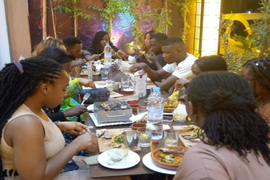 Expérience d'un dîner au restaurant marocain Chouf L'Or avec prise en charge