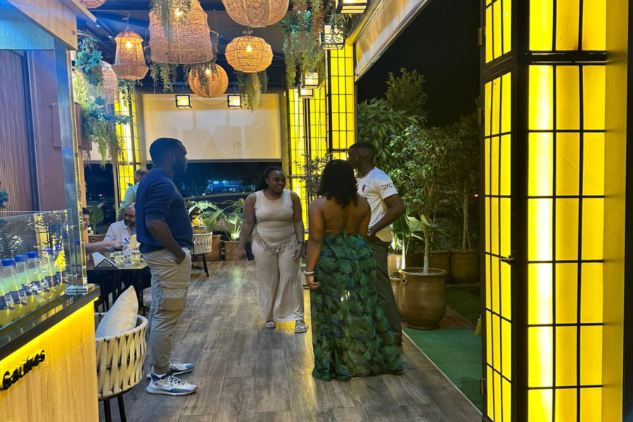 Expérience d'un dîner au restaurant marocain Chouf L'Or avec prise en charge