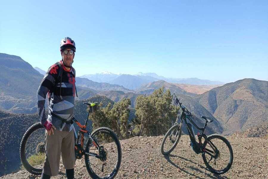 Visite à vélo de la montagne de l'Atlas et du village berbère de Marrakech