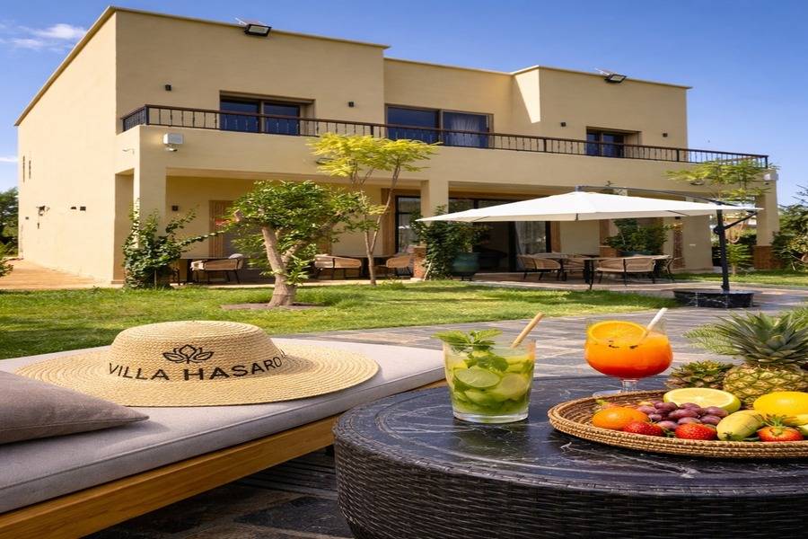 Vol en montgolfière au lever du soleil à Marrakech, accès piscine à la journée et déjeuner